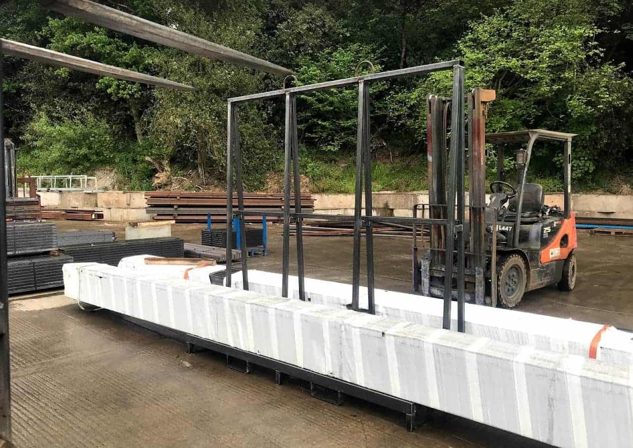 Example of an A-frame load test.