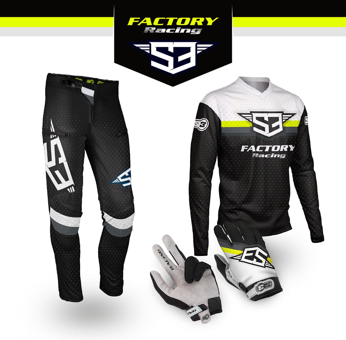 新品25SS TECH TEAM SLACKS BRISTOL 新品25SS TECH TEAM SLACKS BRISTOL 新品25SS TECH TEAM SLACKS