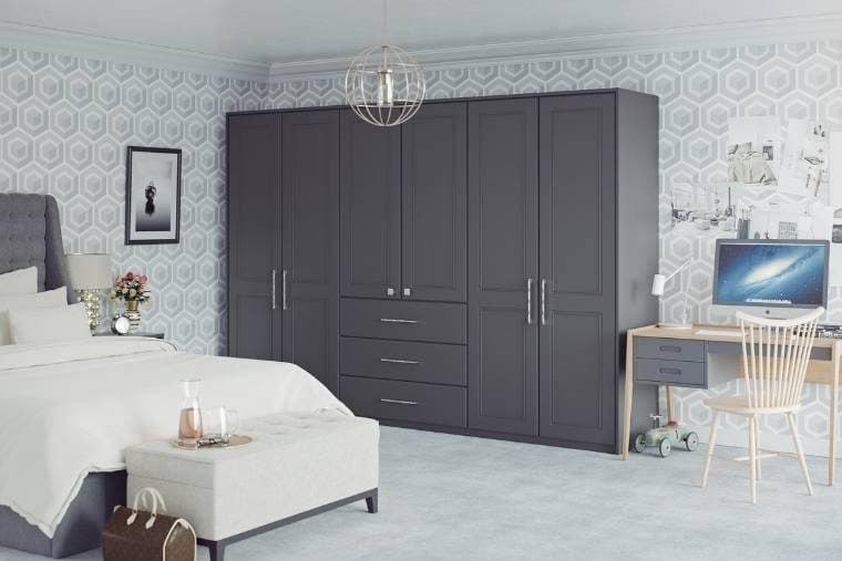 T and C Bedrooms - Fitted Bedroom - Ascot frame