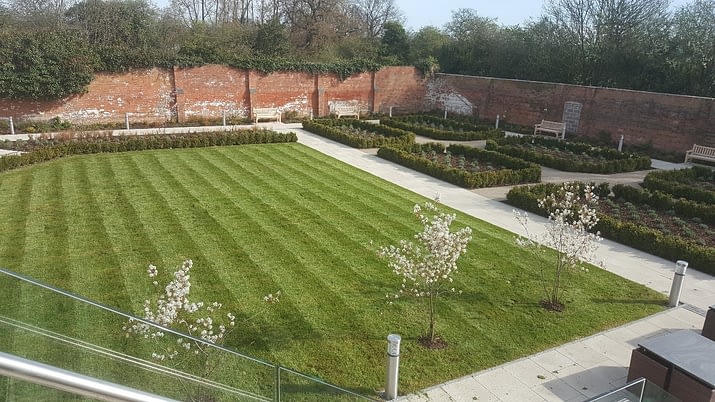 Double Tree Hilton Hotel, Chester- commercial landscaping