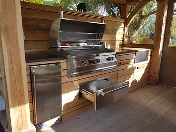 Outdoor cooking space