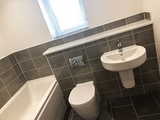Plot 4 Bathroom, the Brearley