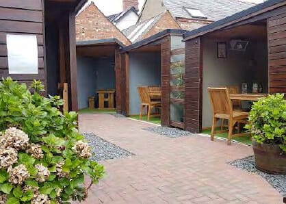 eating-out-the-harp-inn sunrise cottage pet friendly