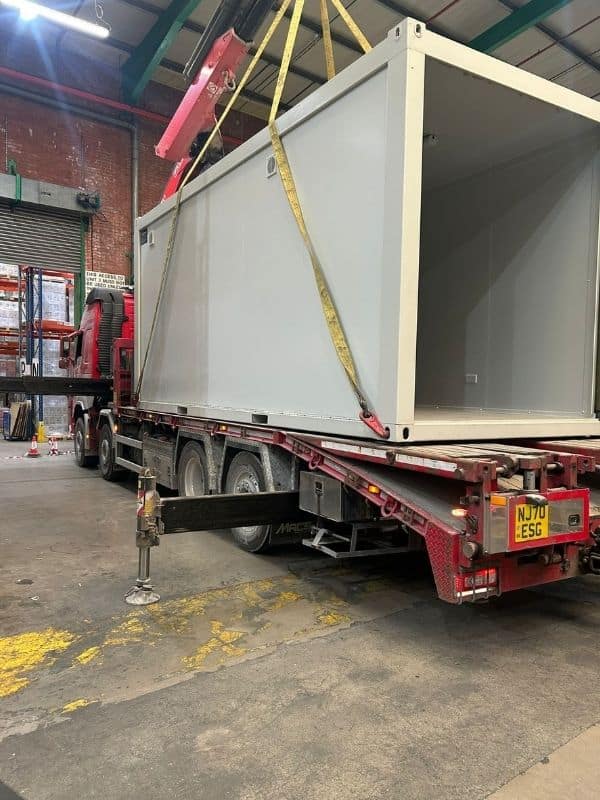 Getting a complete building into a tight warehouse, comes with its challenges