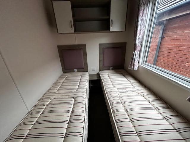 ABI Oakley caravan, bedroon two, Pentre Mawr Caravan Park