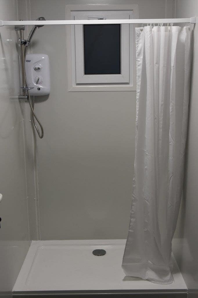 10-bay-16-room-portable-sleeper-unit-shower-5